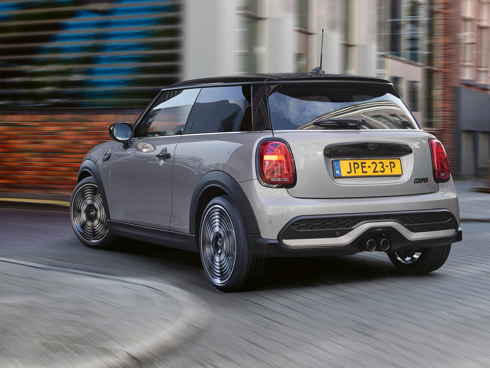 MINI - 3-door Hatch - Rear View